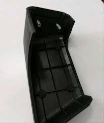 Клык бампера  21213 лев. прав.зад. с болтами