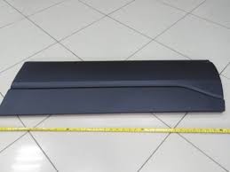 Молдинг двери 2123 TRAVEL перед.правый