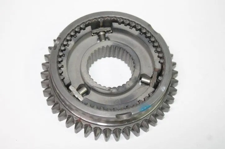 Муфта КПП 2181 1-2 перед.