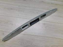 Сабля крышки багажника 2171 корпус планка хром(длиннее)