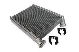 Радиатор печки 2180 LUZAR (271153553R)