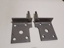 Площадки крепления рессор