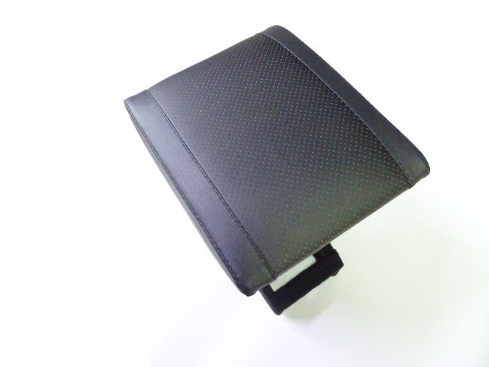 Бар подлокотник 2123 с 2002-09г АвтоСлава