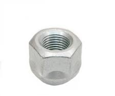 Гайка колеса 2123