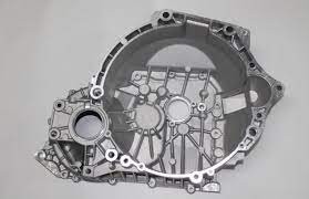 Корпус КПП 2181 передний (прокладка углом)ВАЗ с подшипником