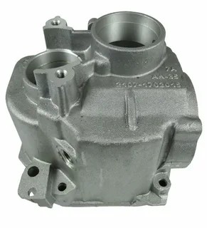 Задняя крышка КПП 2107