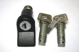 Замок задний 2115 в сборе с личинками и ключами ДААЗ