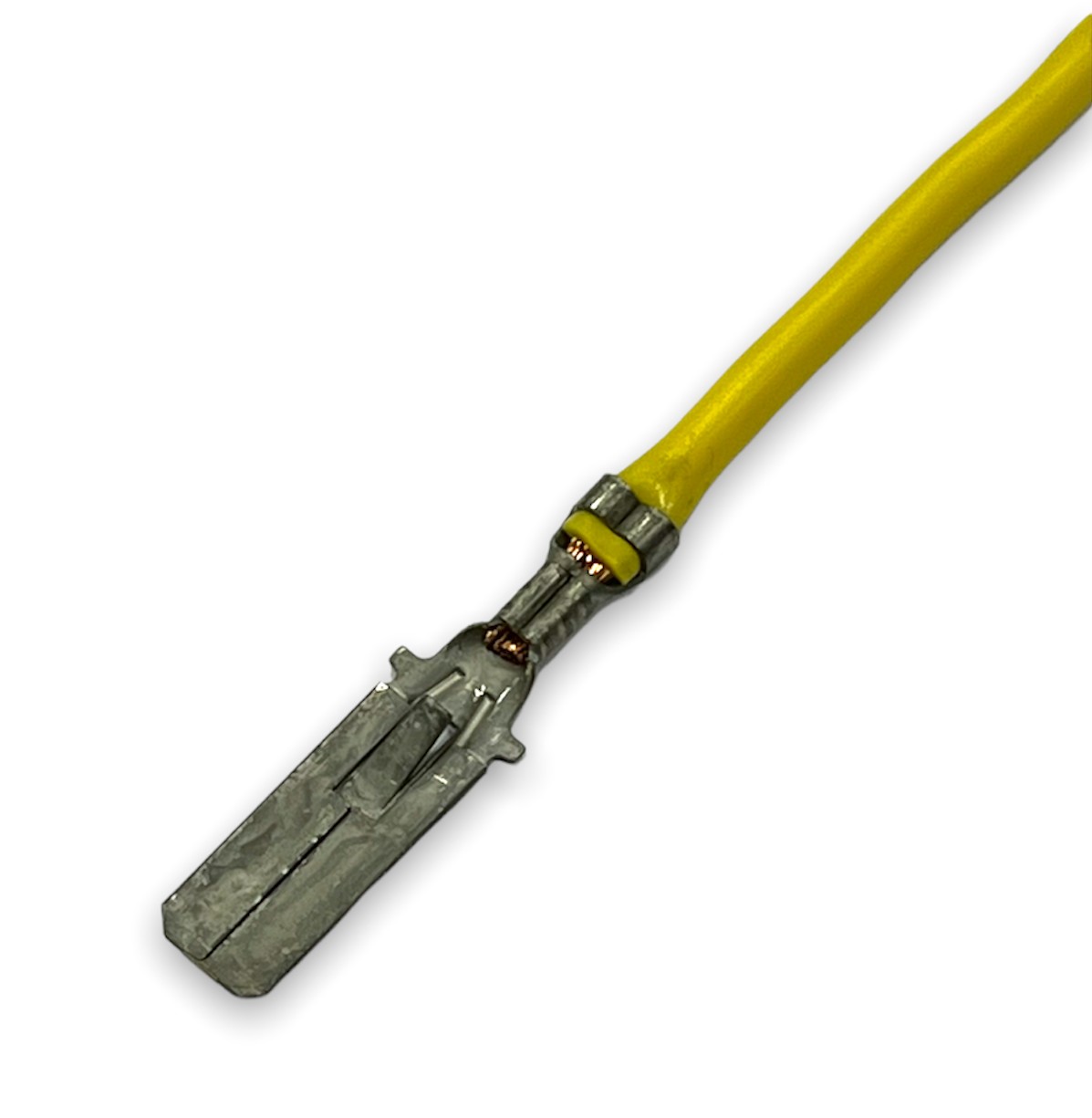 Клемма папа стандарт 6,3   провод 1,5мм