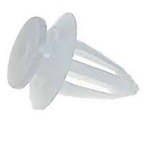 Клипса крепления обшивки двери Приора