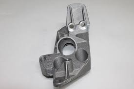 Кронштейн двигателя 2190 с МКПП левой опоры силум.