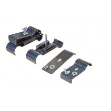 Кронштейн крепления лопаты и топора на багажнике