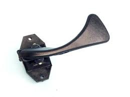 Крючок открывания двери 2114-15 левый