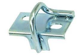 Ответная часть защелки багажника 2105