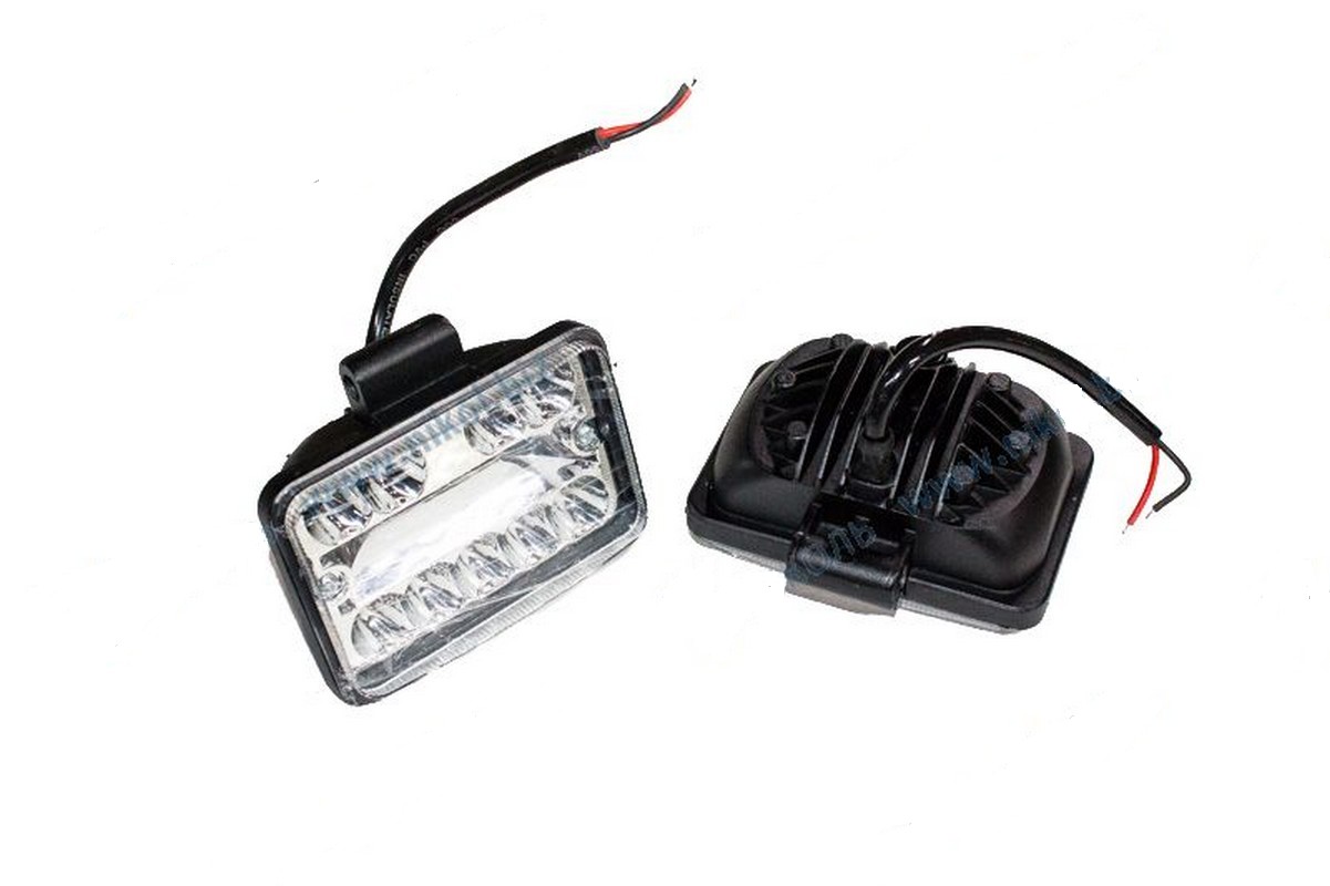 Противотуманки диодные 18 (110 х78) белая