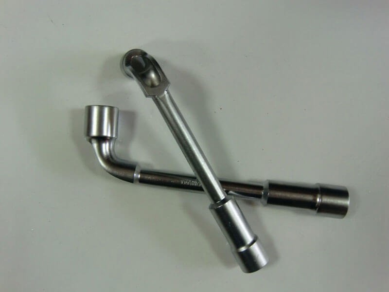 Ключ Г-образный 19мм под шпильку (6 граней) Сервис Ключ