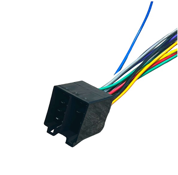 Разъем автомагнитолы Евро ISO папа сдвоенный штекер