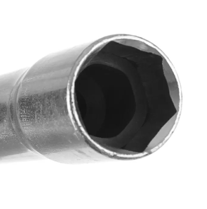 Ключ свечной трубка 16мм с резинкой Сервис Ключ