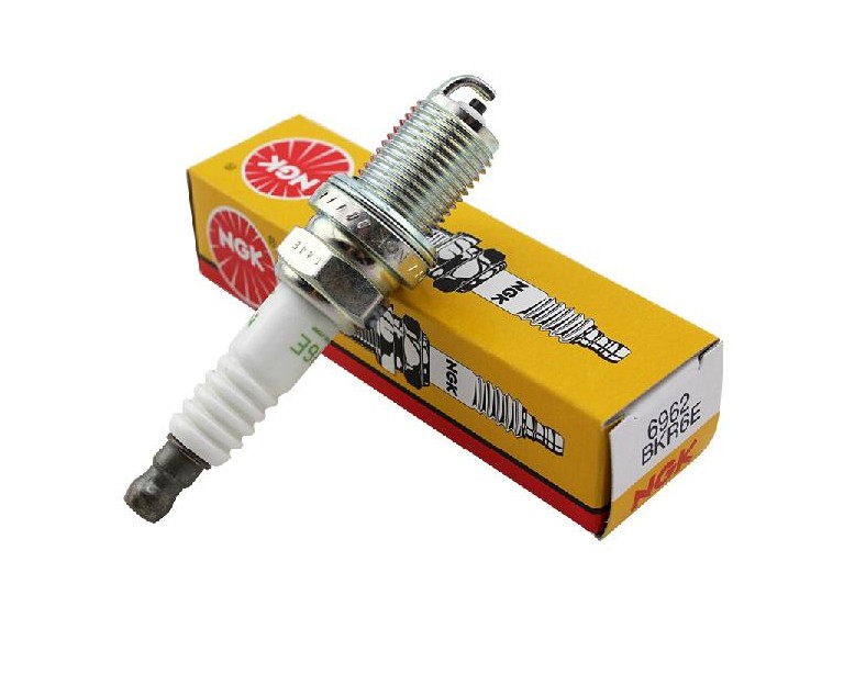 Свечи NGK