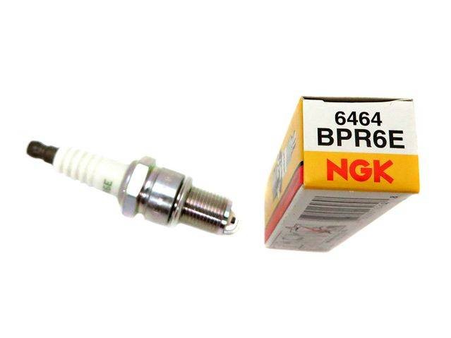 Свечи NGK №2 ВАЗ 2101-07-08-099, Нива (электронное зажигание)