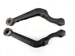 Сошка поворотного кулака 2121 лев.