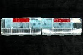 Стекло заднего фонаря белое